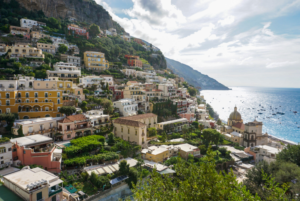 Shopping on Viale Pasitea with Positano view